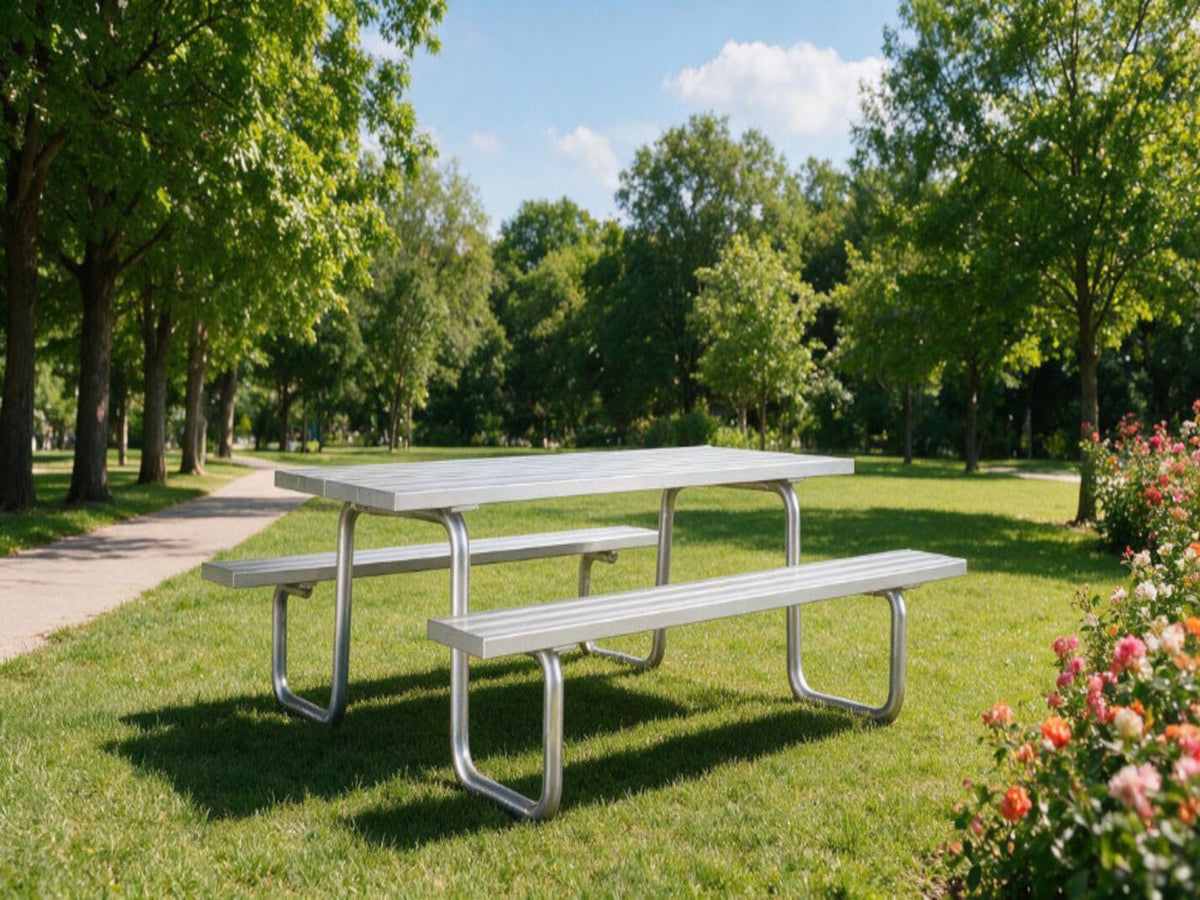 Aluminium Alloy Table & Chairs
